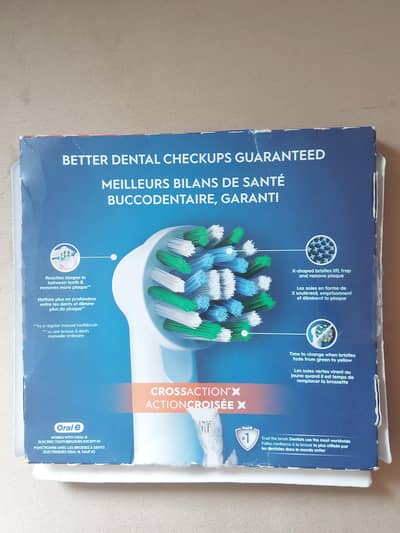 oral b Electric Toothbrush