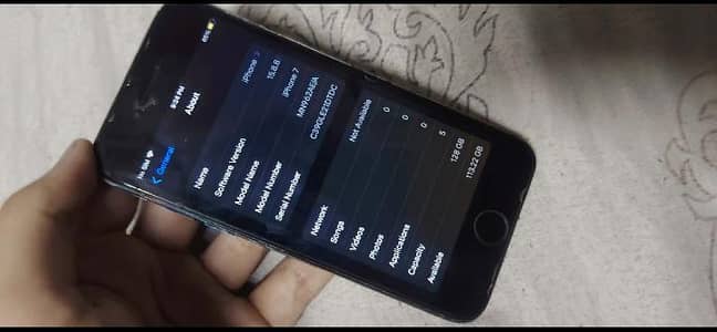 Apple iPhone 7