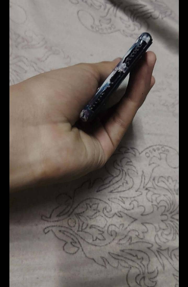 Apple iPhone 7 6