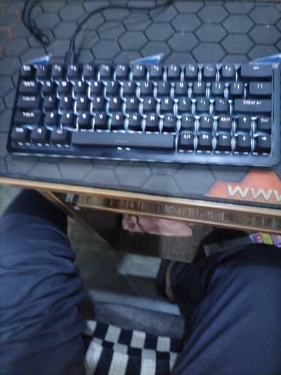 Mountain everest 60.60%keyboard and ( free numbpad) .