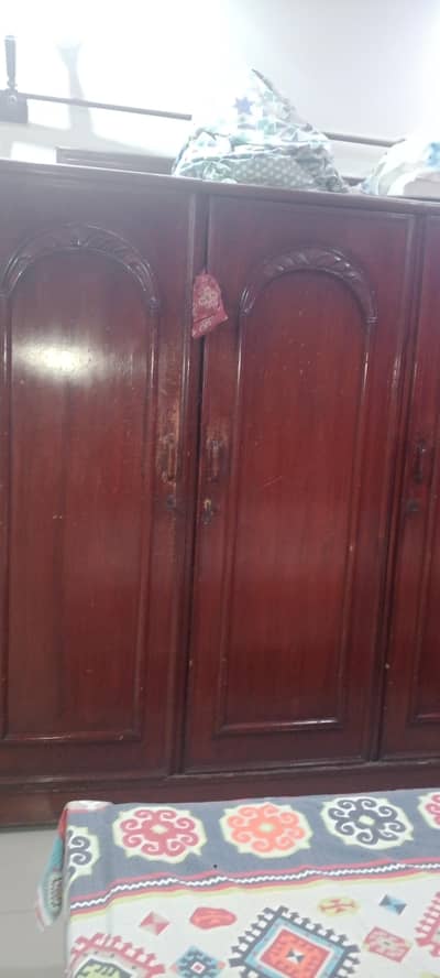 WARDROBE FULL SIZE
