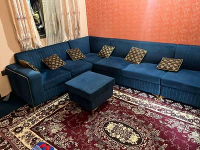BLKL NEW HA L SHAPE 7 SEATER 2 SEATER SETTY AND TABLE