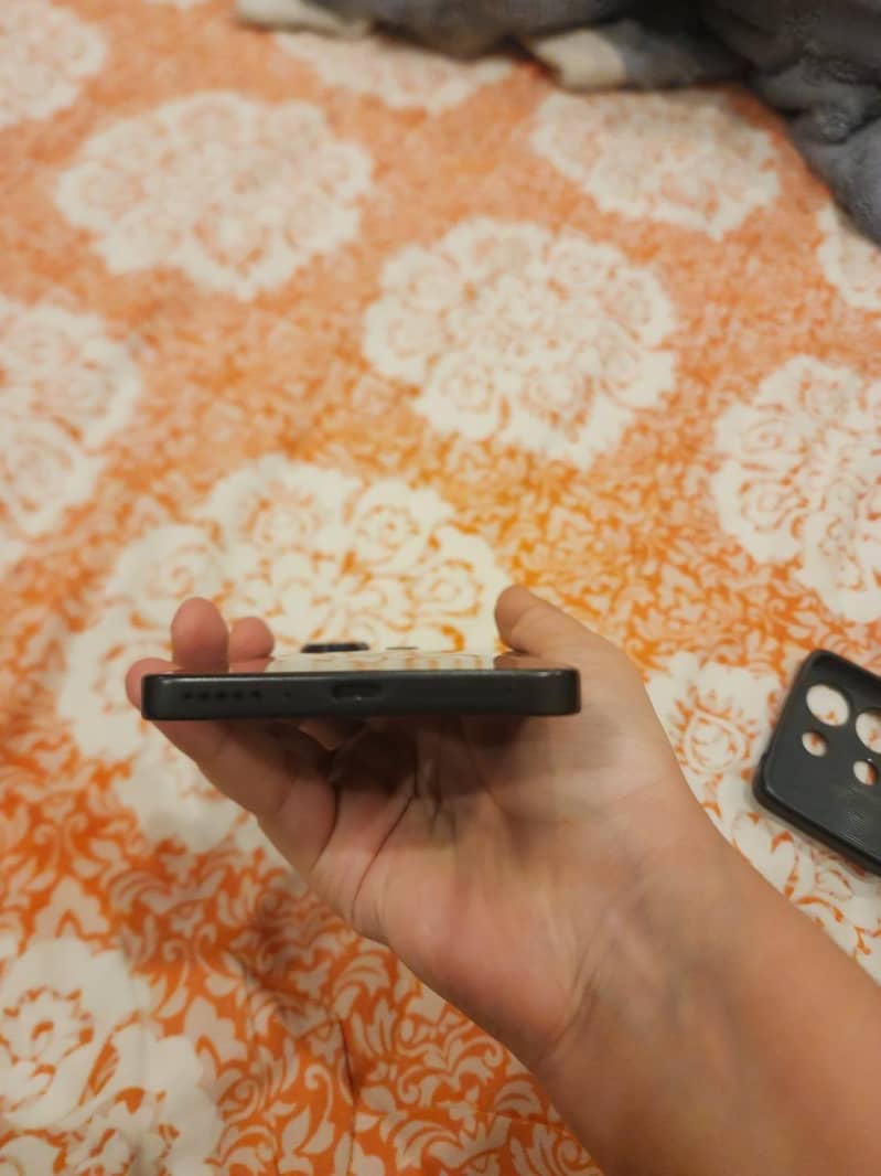 Redmi note 13 4