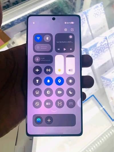 tecno camon 40 Pro 12 GB RAM 256 GB memory PTA approved. 0324=8193=531