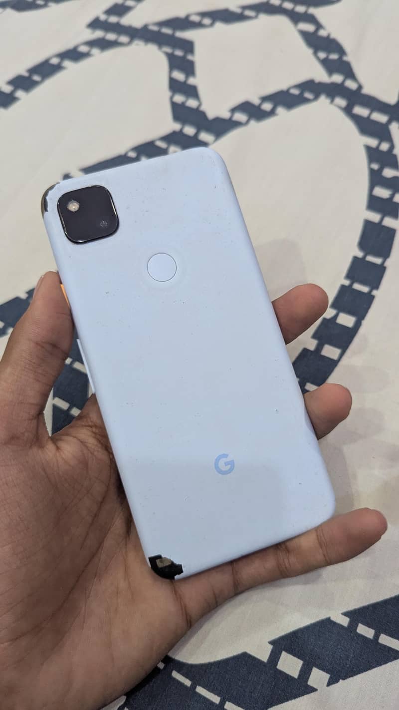 Google Pixel 4a 6