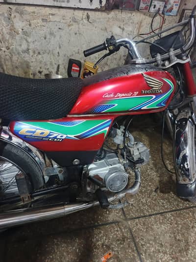 good condition bike contact me 03137563774
