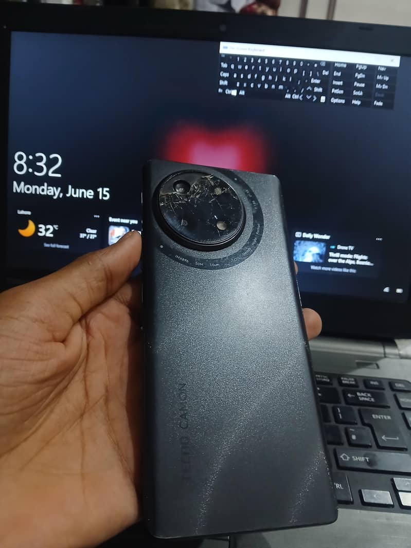 Tecno CAMON 30S 1