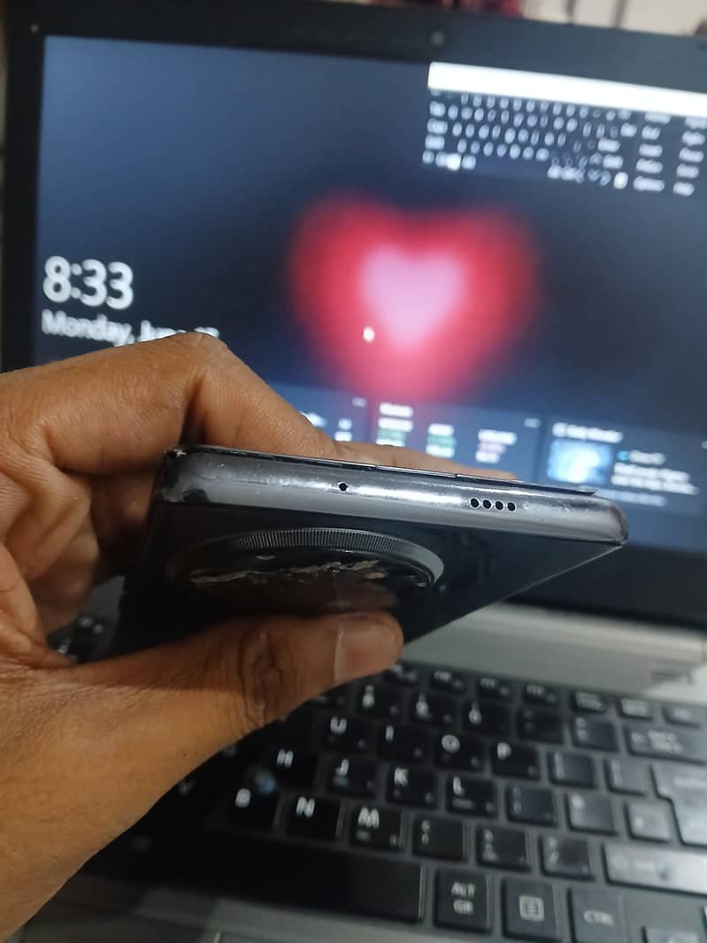 Tecno CAMON 30S 3