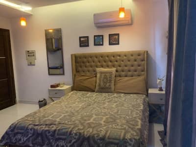 1 bed luxury apartment stay Behria town 03001893480