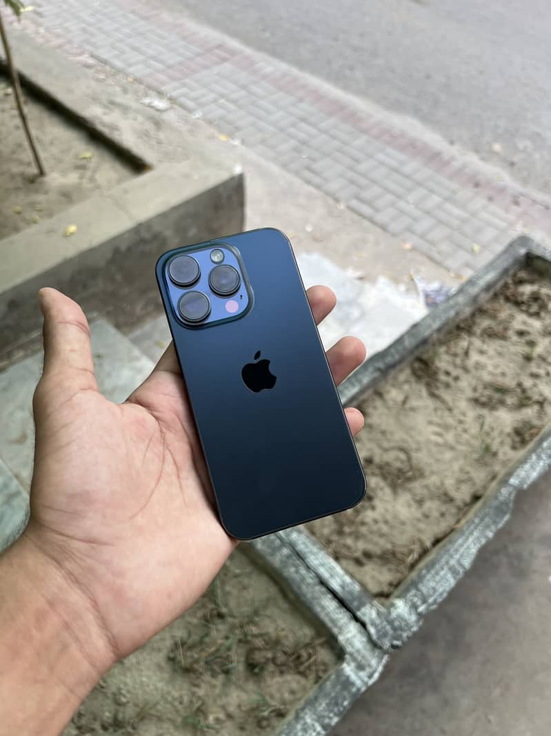 Iphone 15 Pro 0