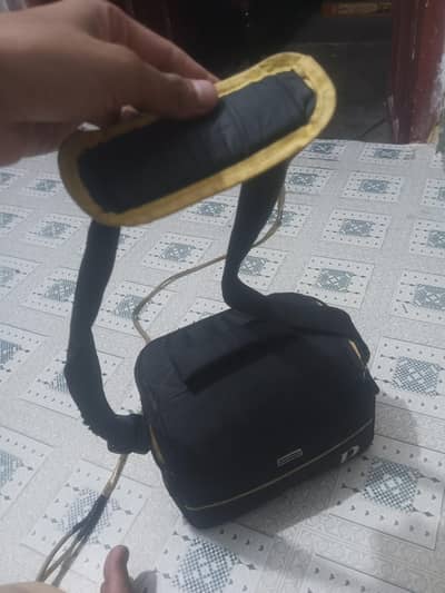 DSLR CAMERA BAG URGENT FOR SALE