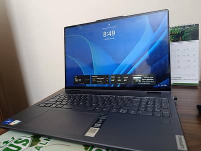 Lenovo yoga i5 13 gen intel(R)