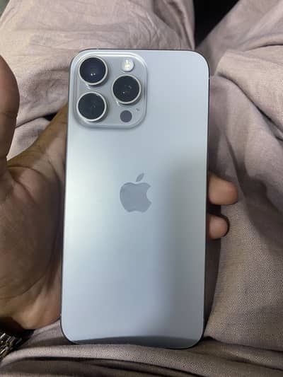 Apple iPhone 15 Pro Max