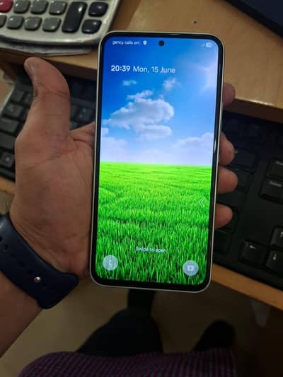 Samsung Mobile A54 5G 8GB × 256 GB