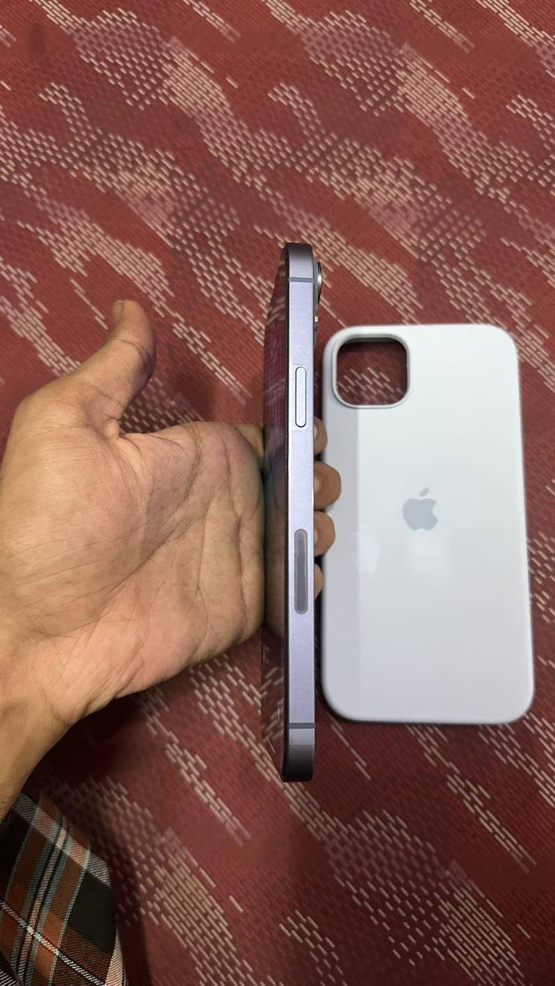 Apple iPhone 14 plus 1