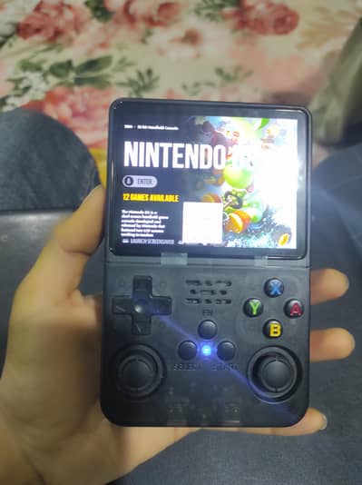 Gaming console r36s