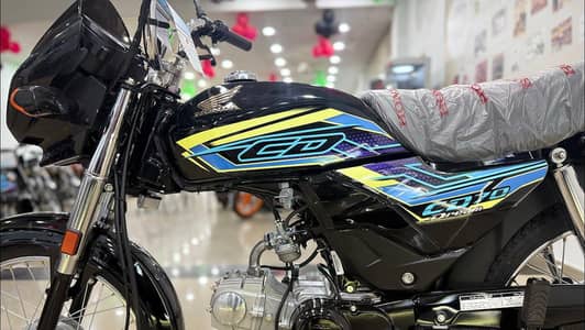 cd dream new bike 100 km drive num nahi lag ho. . . . .
