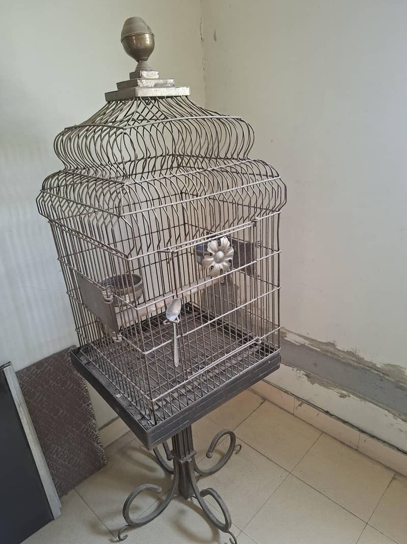 fancy cage 0