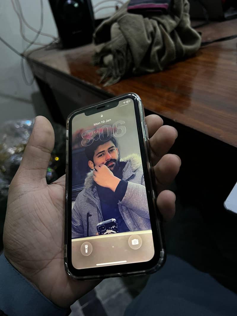 Apple iPhone 11 1