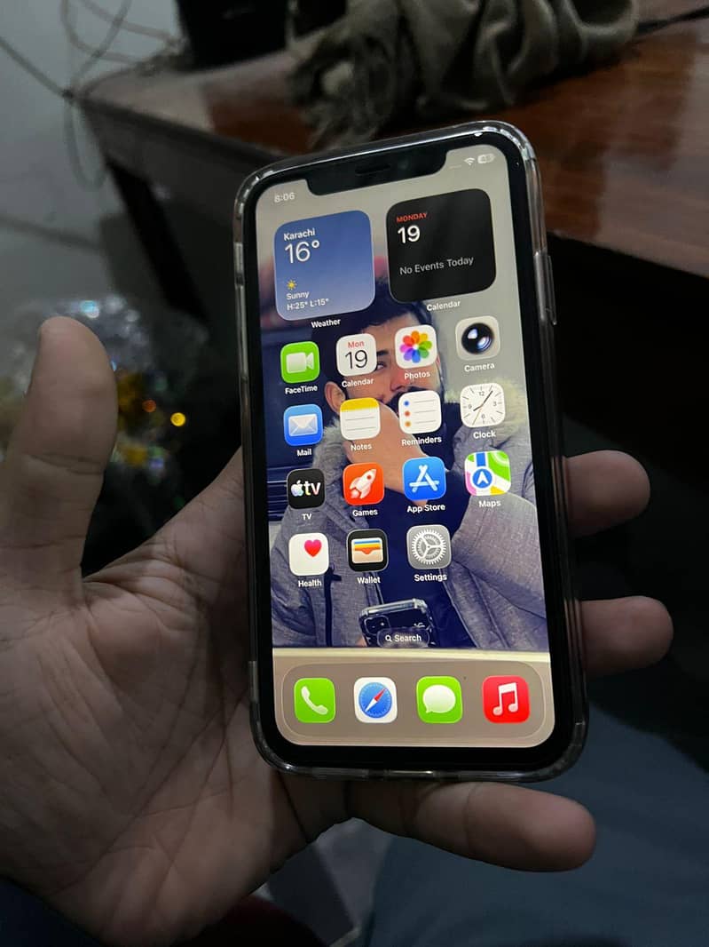 Apple iPhone 11 2