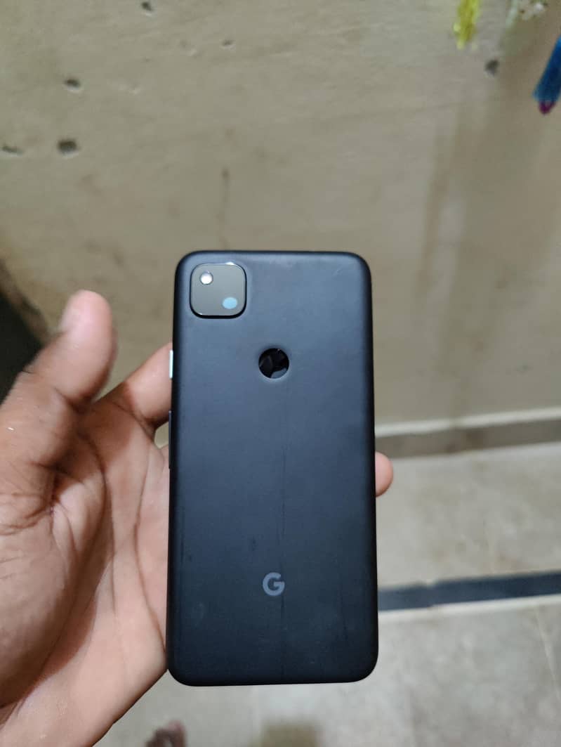 Google Pixel 4a 4G 3