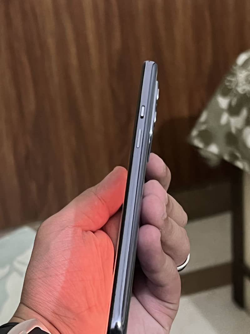 One Plus 9 4