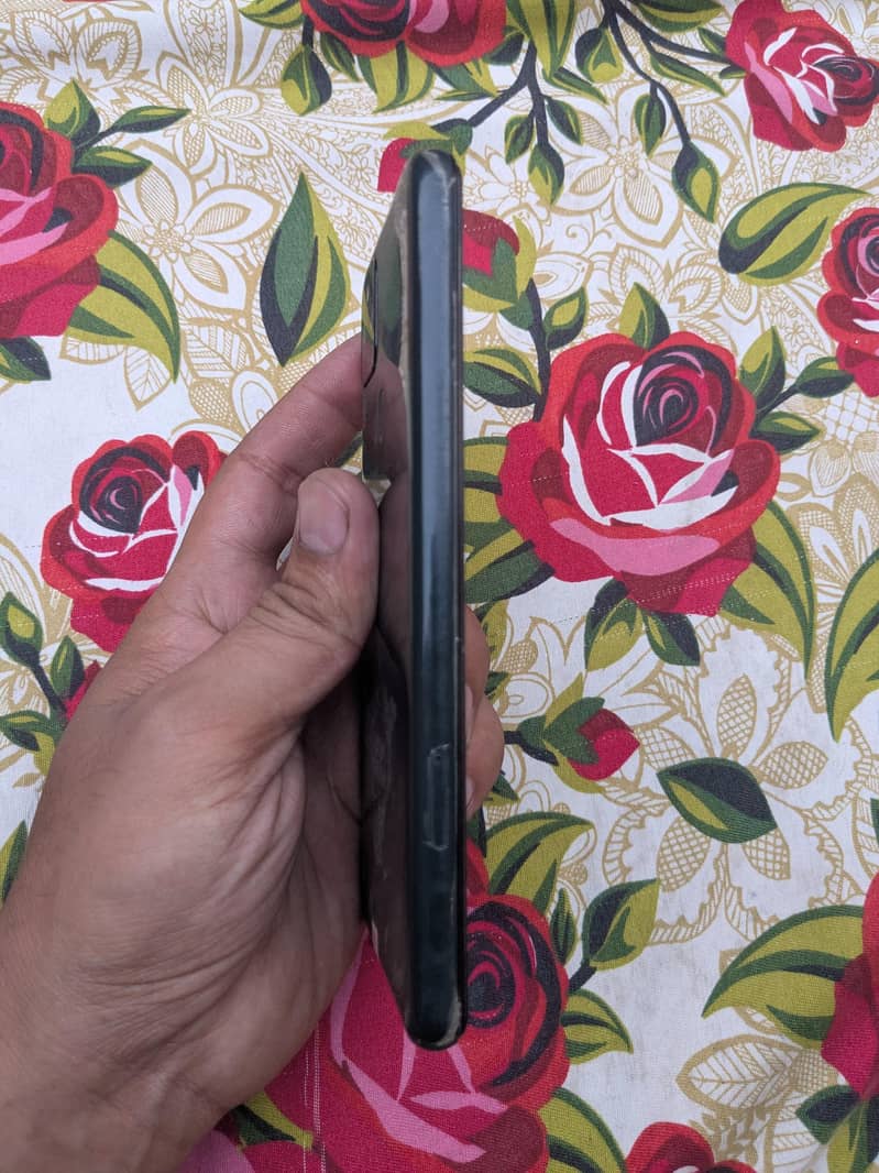 Google Pixel 5a 3