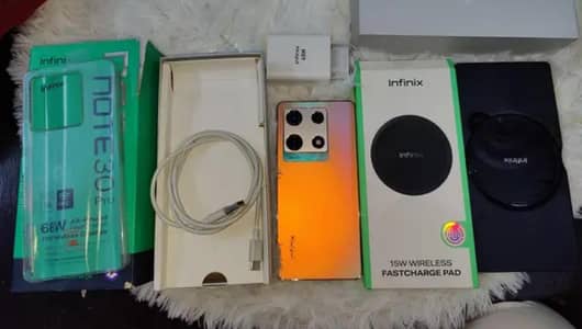 Infinix Note 30 pro 256/8 with complete box