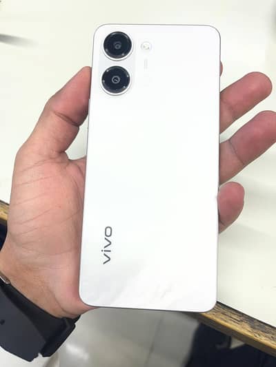 Vivo Y05