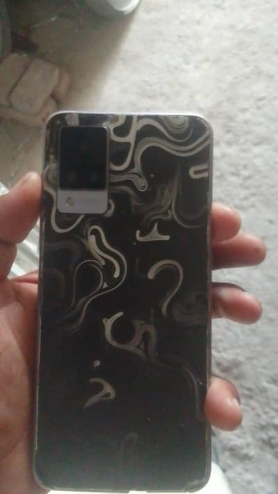 Vivo V21