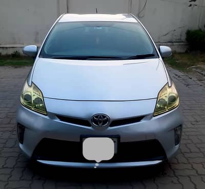 TOYOTA PRIUS 2013 MODEL TOTAL GENUINE