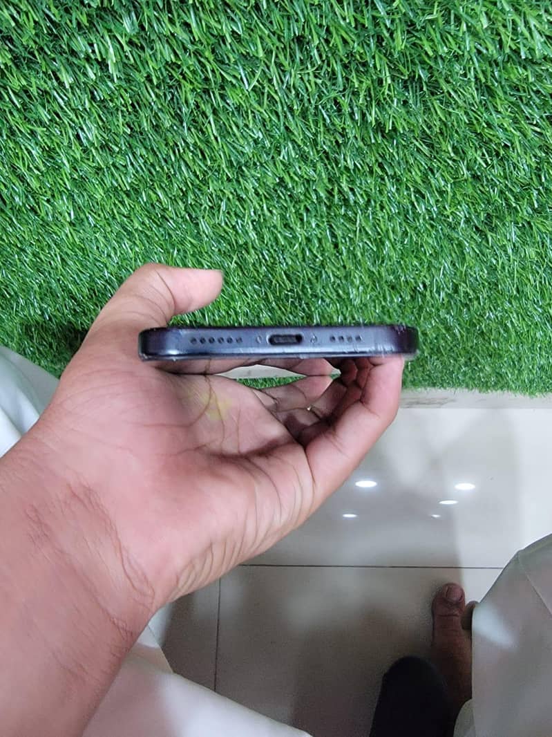 IPHONE 16PLUS 2