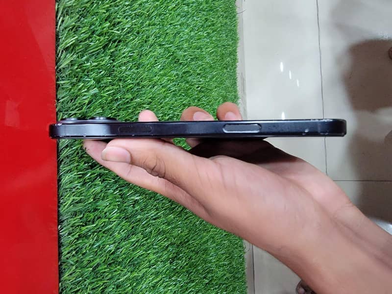 IPHONE 16PLUS 3