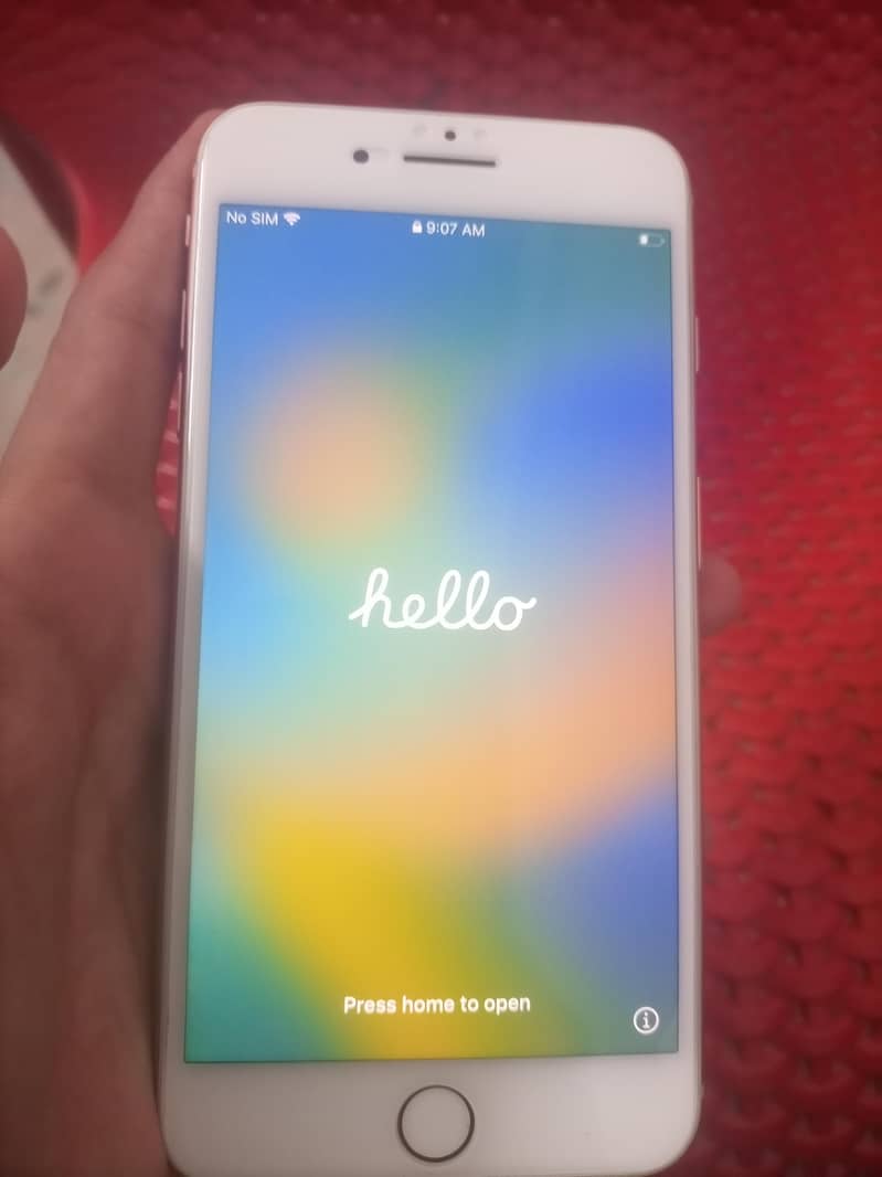 Apple iPhone 8 Plus 6