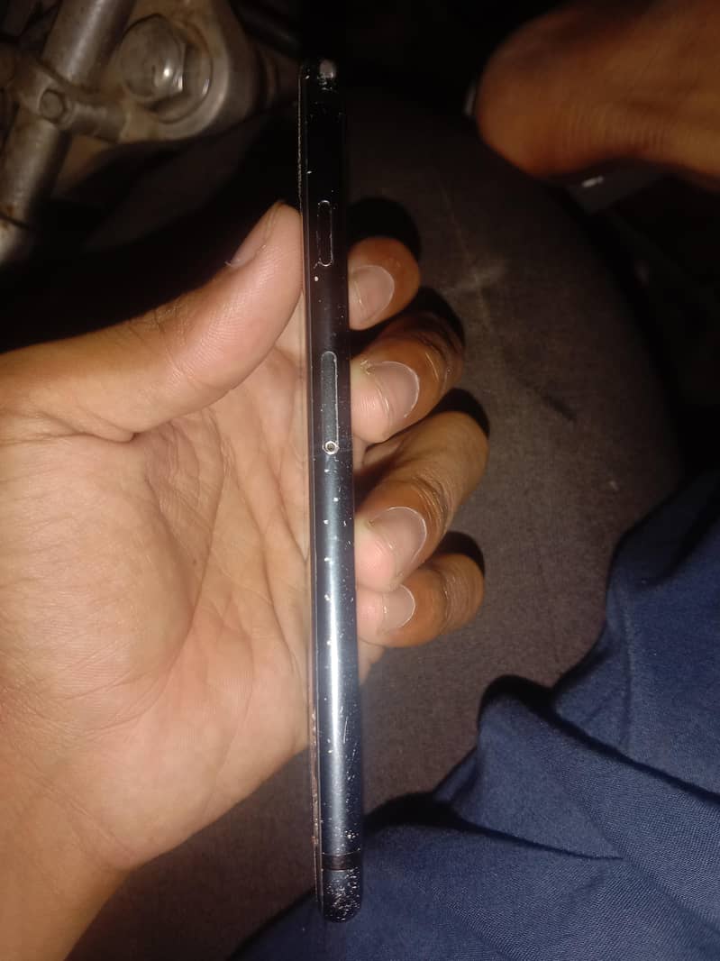 Apple iPhone 7 1