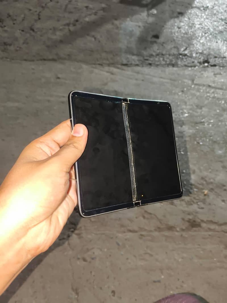 Google Pixel Fold 2