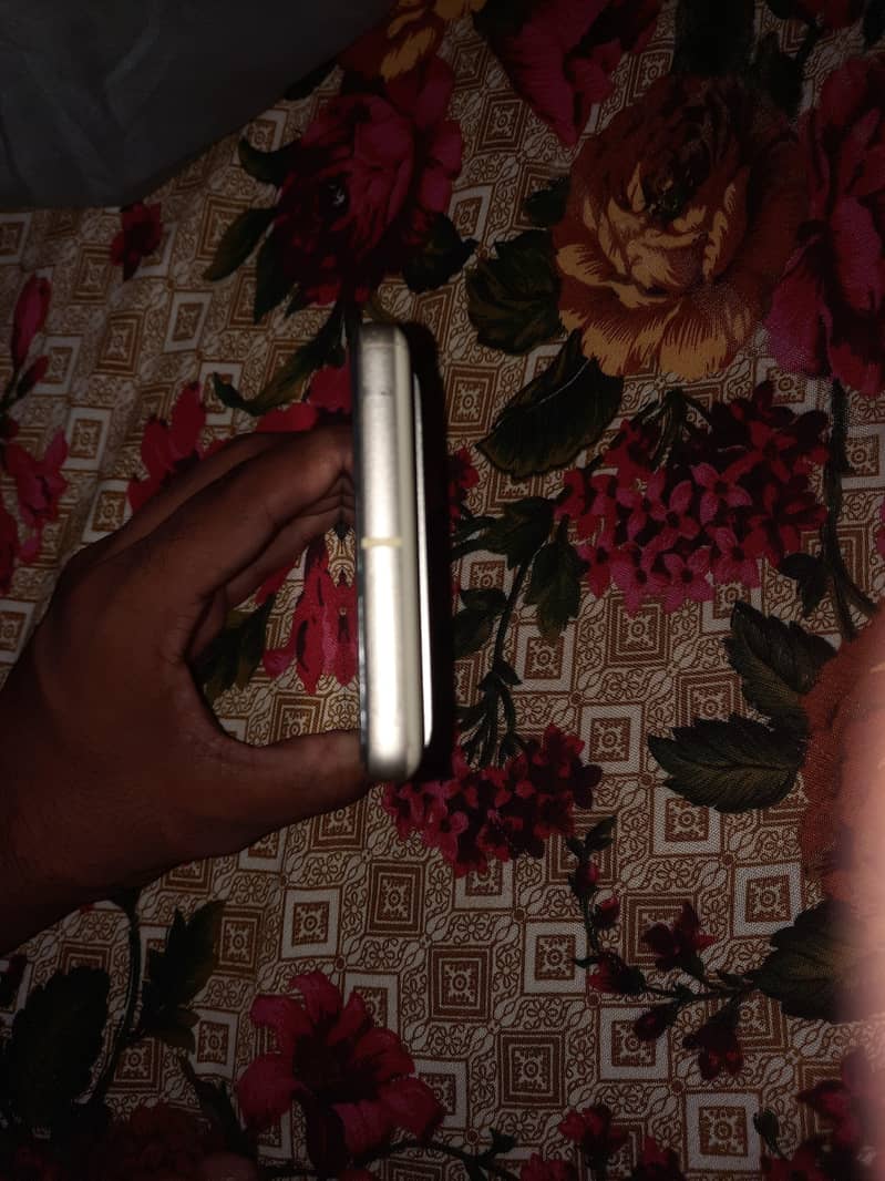 Google Pixel 7 3