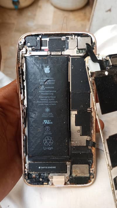 Apple iPhone 8