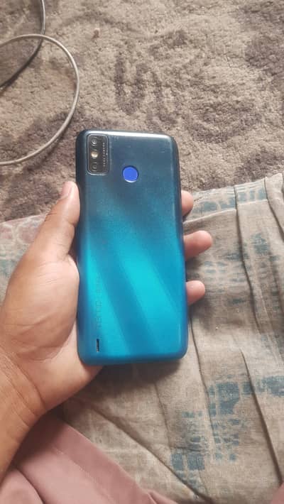 tehcno spark 6 go