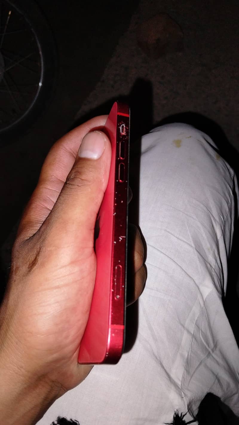 Apple iPhone 12 1