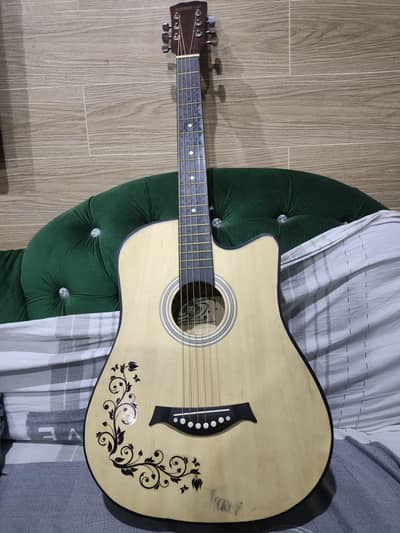 38 inches Acoustic guitar Totally new