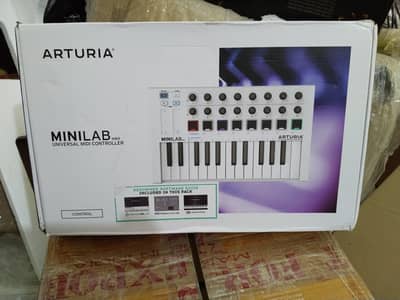 Arturia Minilab Mk2 USB Midi Controller