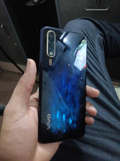 Vivo S1