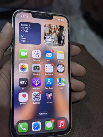 iPhone 13