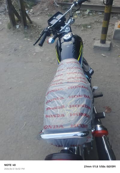 Honda 125 Black cloer