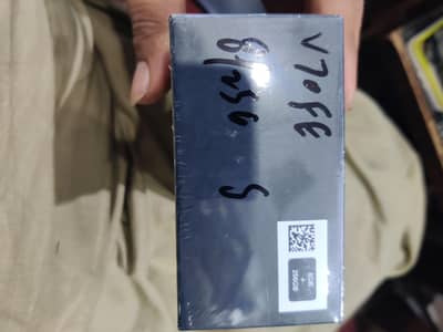 Vivo V70 FE 5G 8 /256 silver colour