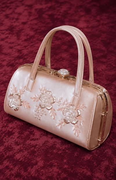 stylish ladies handbag