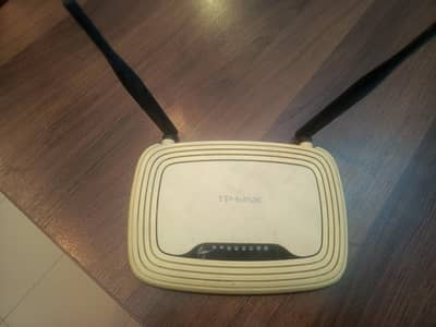 Tp Link 300 Mbps Black antena router long range