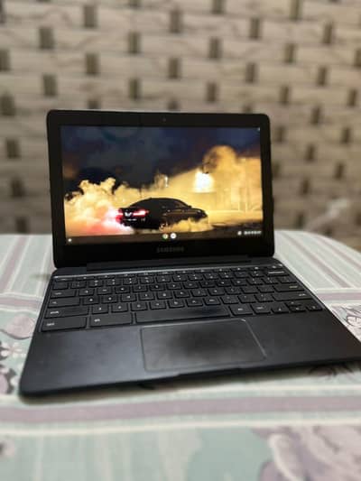SAMSUNG CHROMEBOOK