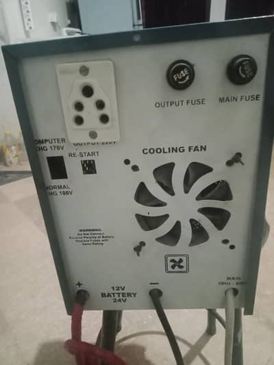 Max power ups 1000 watt for sale good working condition